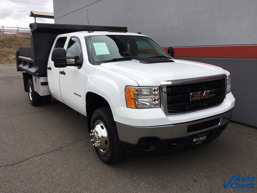 Used 2013 GMC Sierra 3500 W/T w/ Snow Plow Prep Package image 12