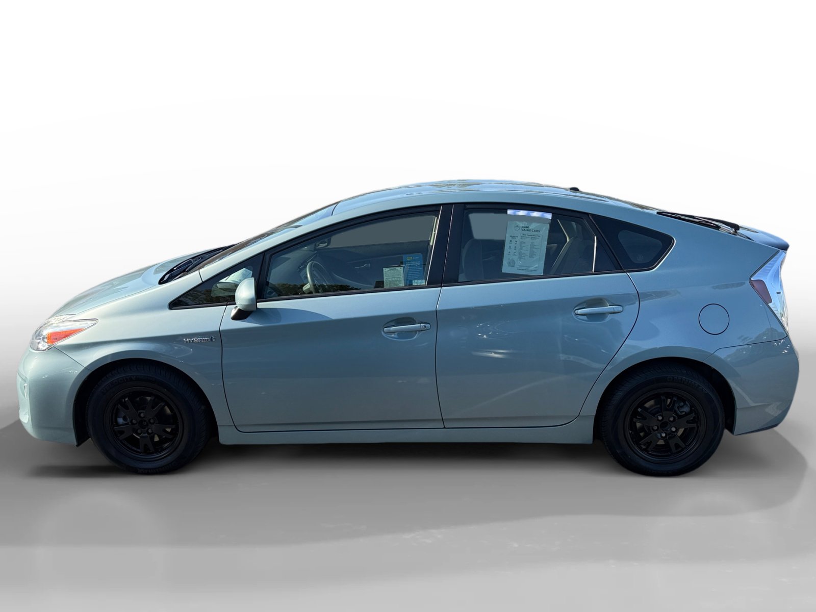 Used 2015 Toyota Prius Two image 2