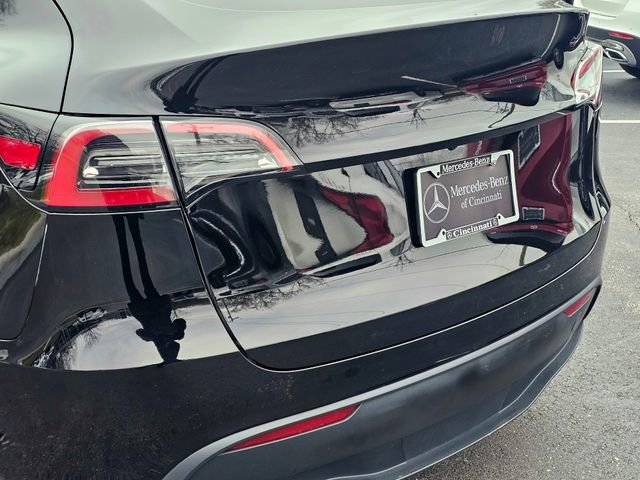 Used 2023 Tesla Model Y Long Range image 14