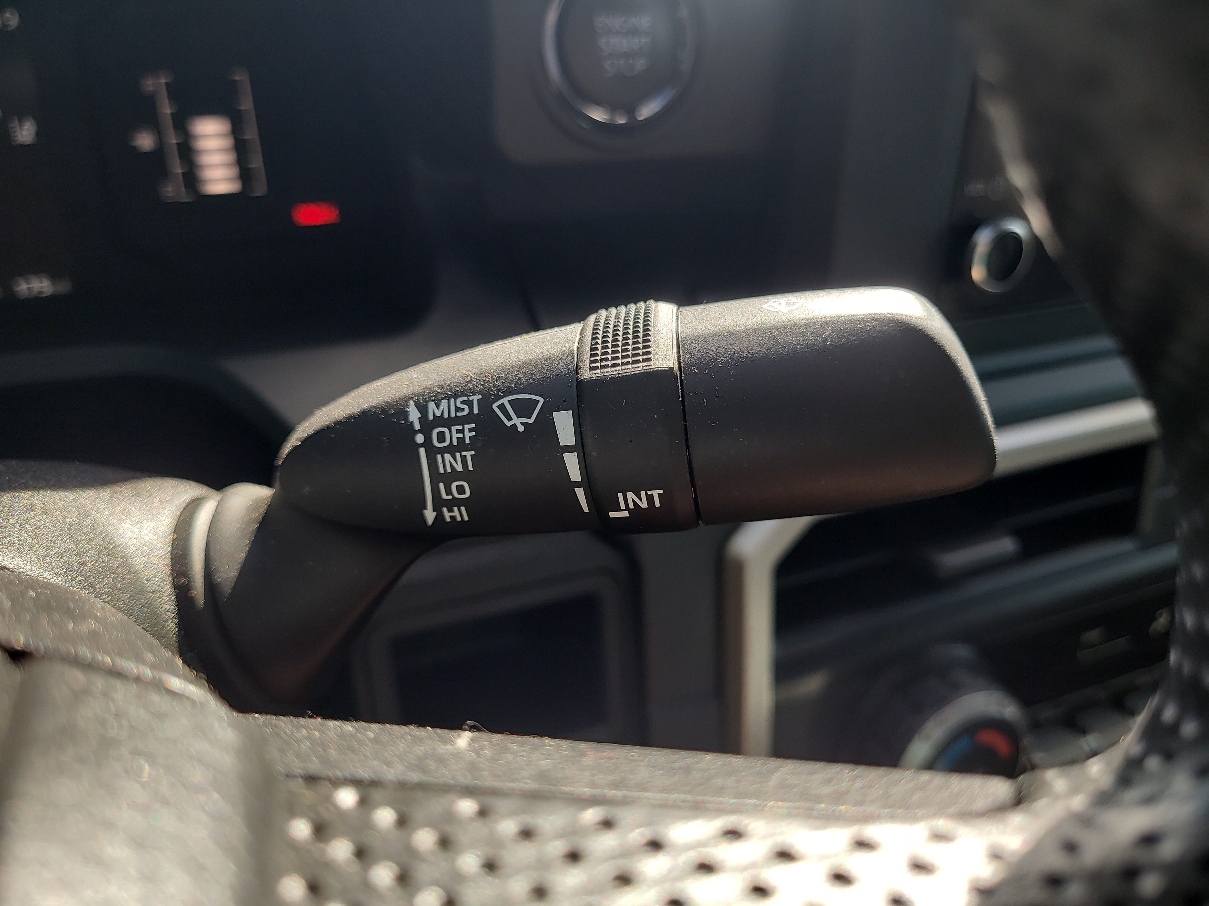 Used 2025 Toyota Tacoma SR RWD image 27