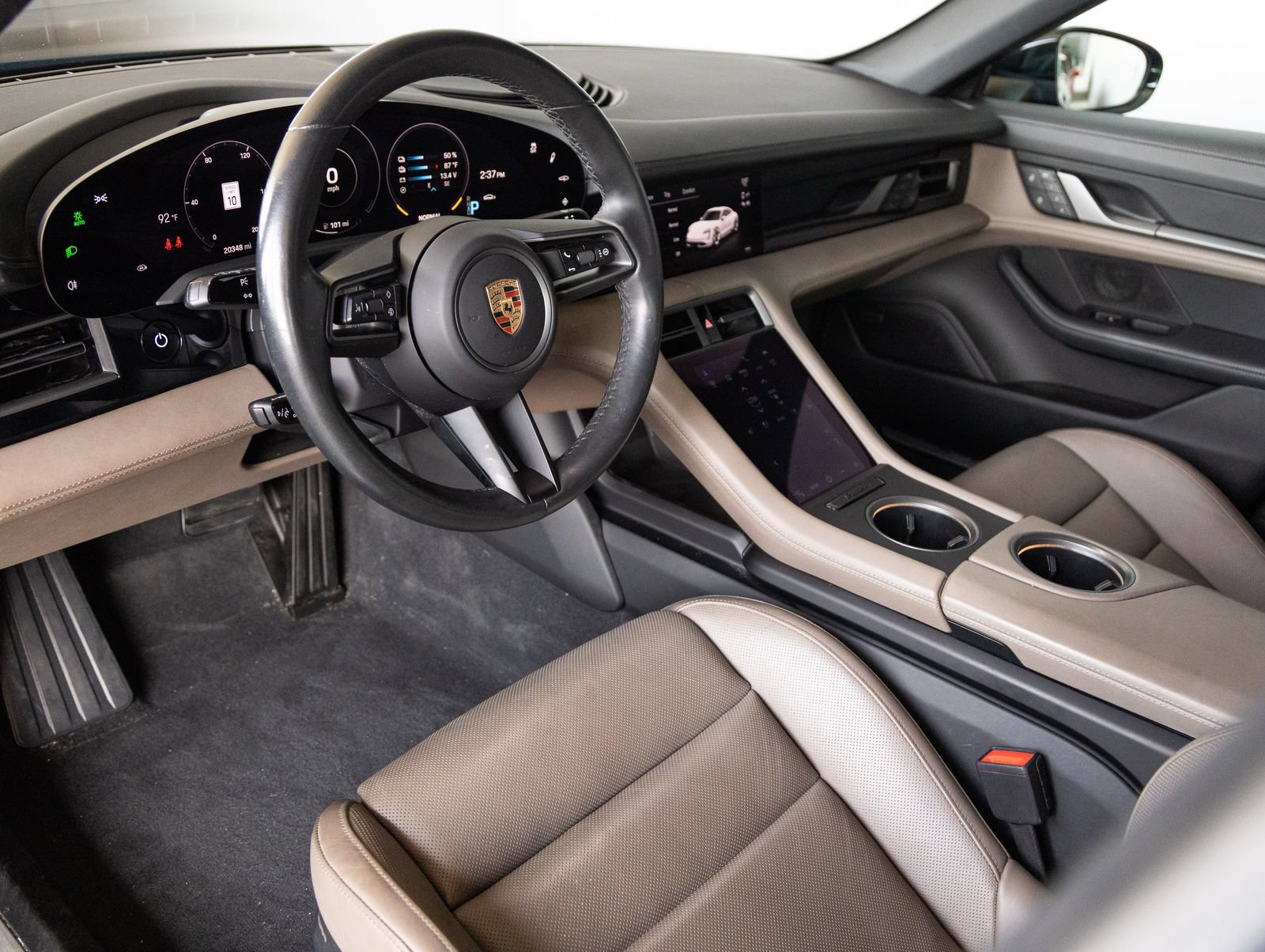 Certified 2023 Porsche Taycan 4S AWD/4WD image 3