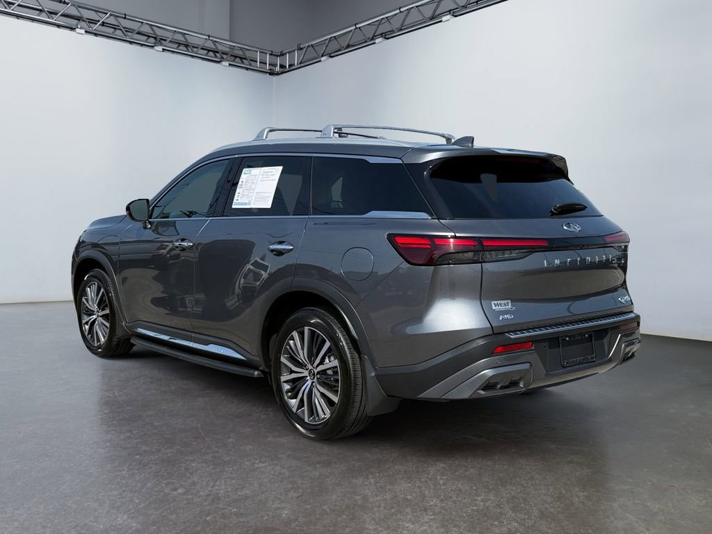 Used 2023 INFINITI QX60 Sensory AWD/4WD image 5