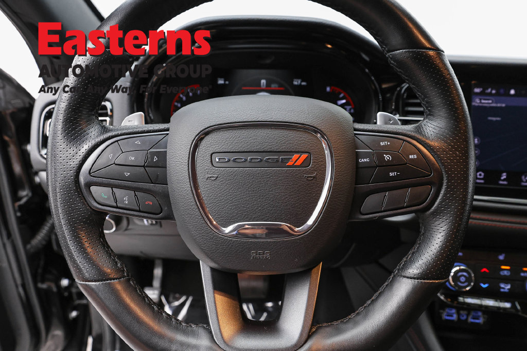 Used 2025 Dodge Durango GT RWD image 11