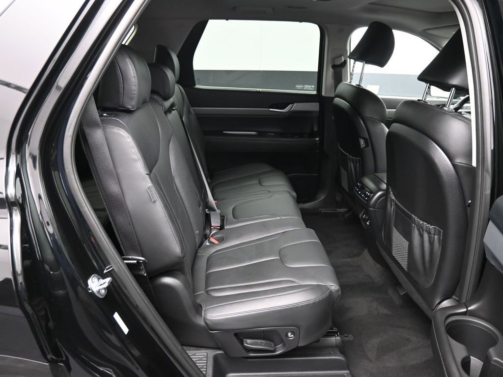 Used 2025 Hyundai Palisade SEL image 25