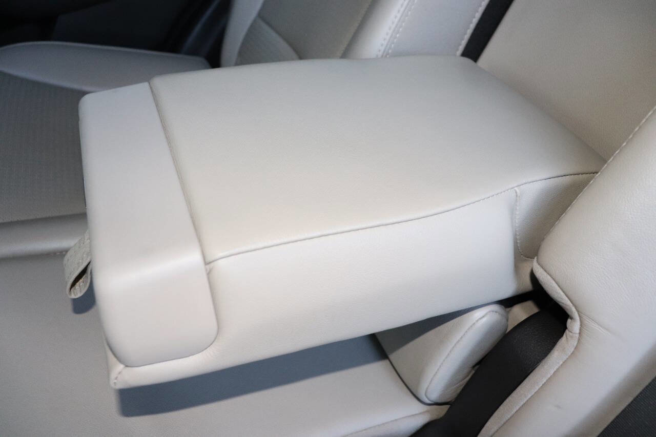 Used 2013 Hyundai Santa Fe Sport 2.0T w/ Technology Pkg image 52