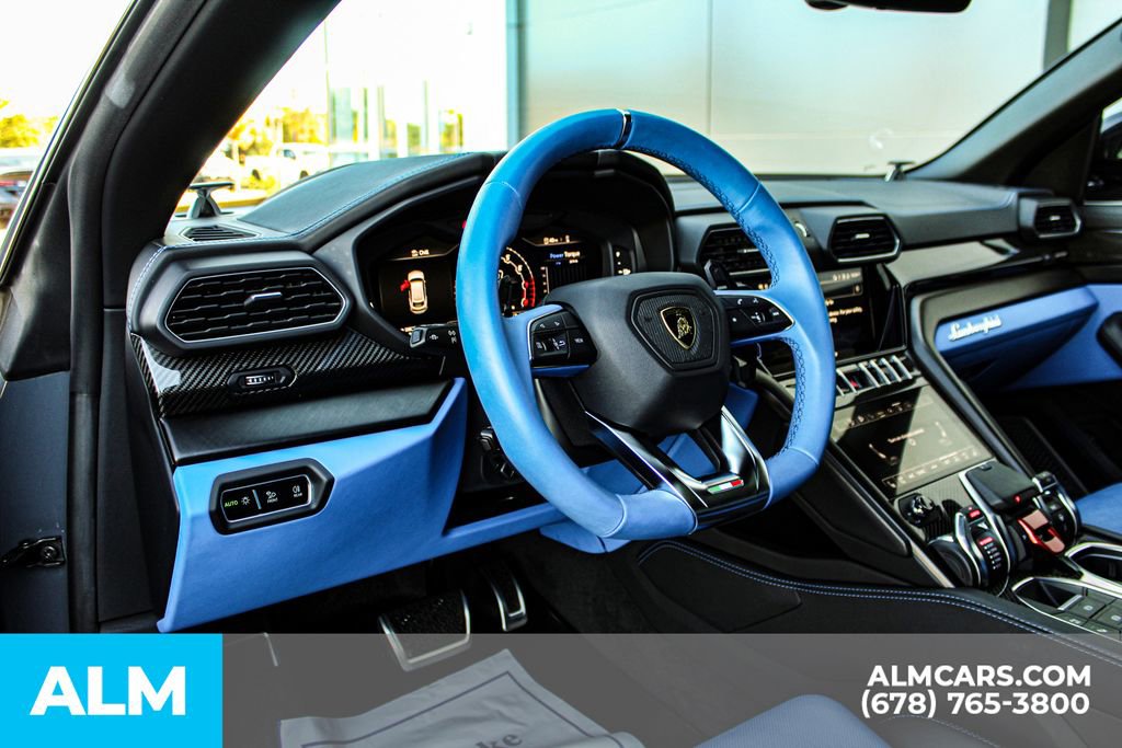 Used 2022 Lamborghini Urus image 23