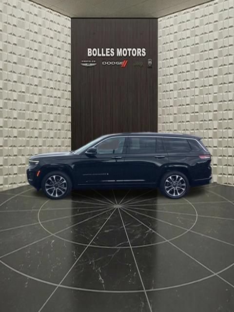 Certified 2021 Jeep Grand Cherokee L Overland w/ Luxury Tech Group IV AWD/4WD image 12