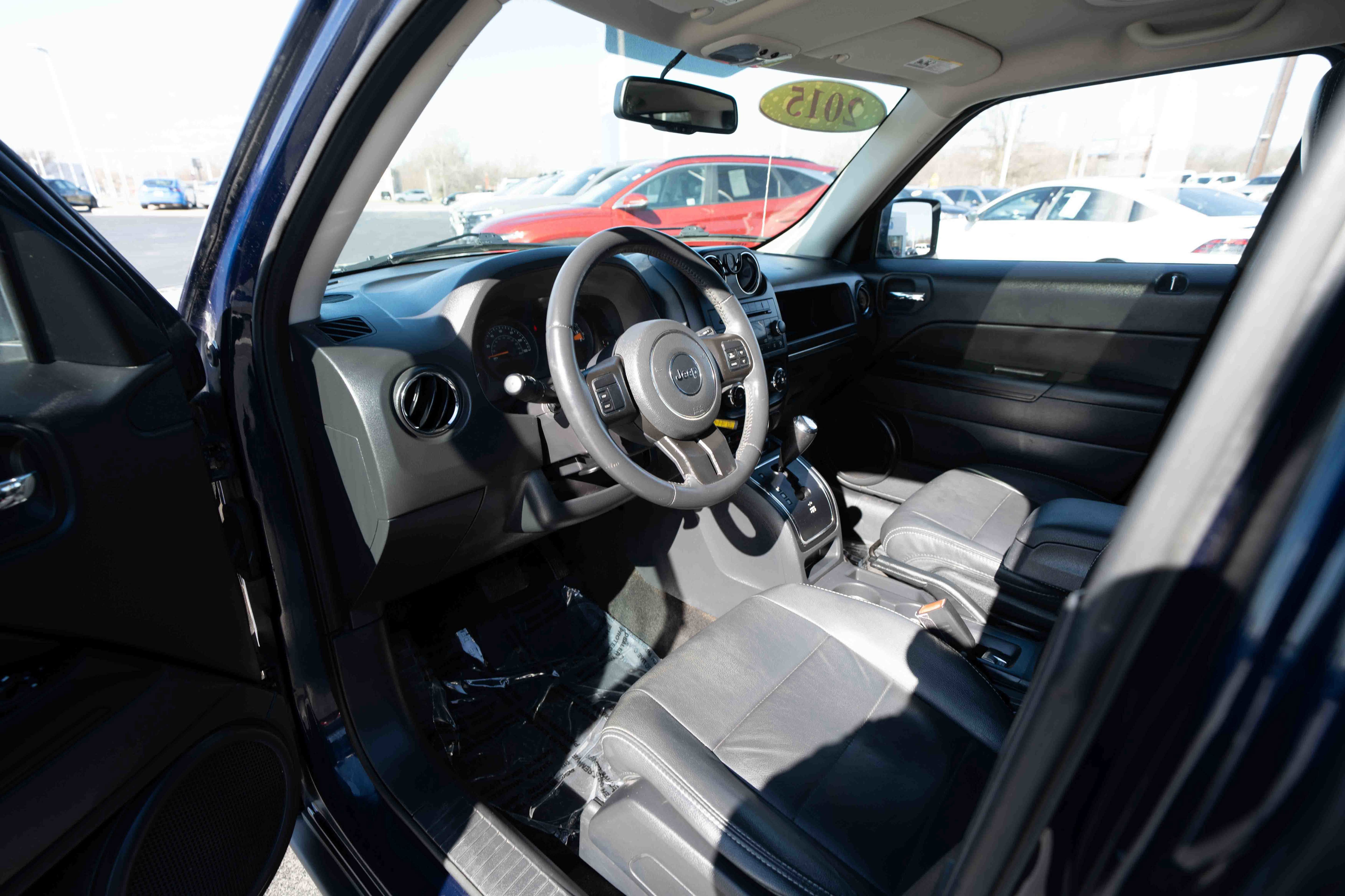 Used 2015 Jeep Patriot High Altitude image 8