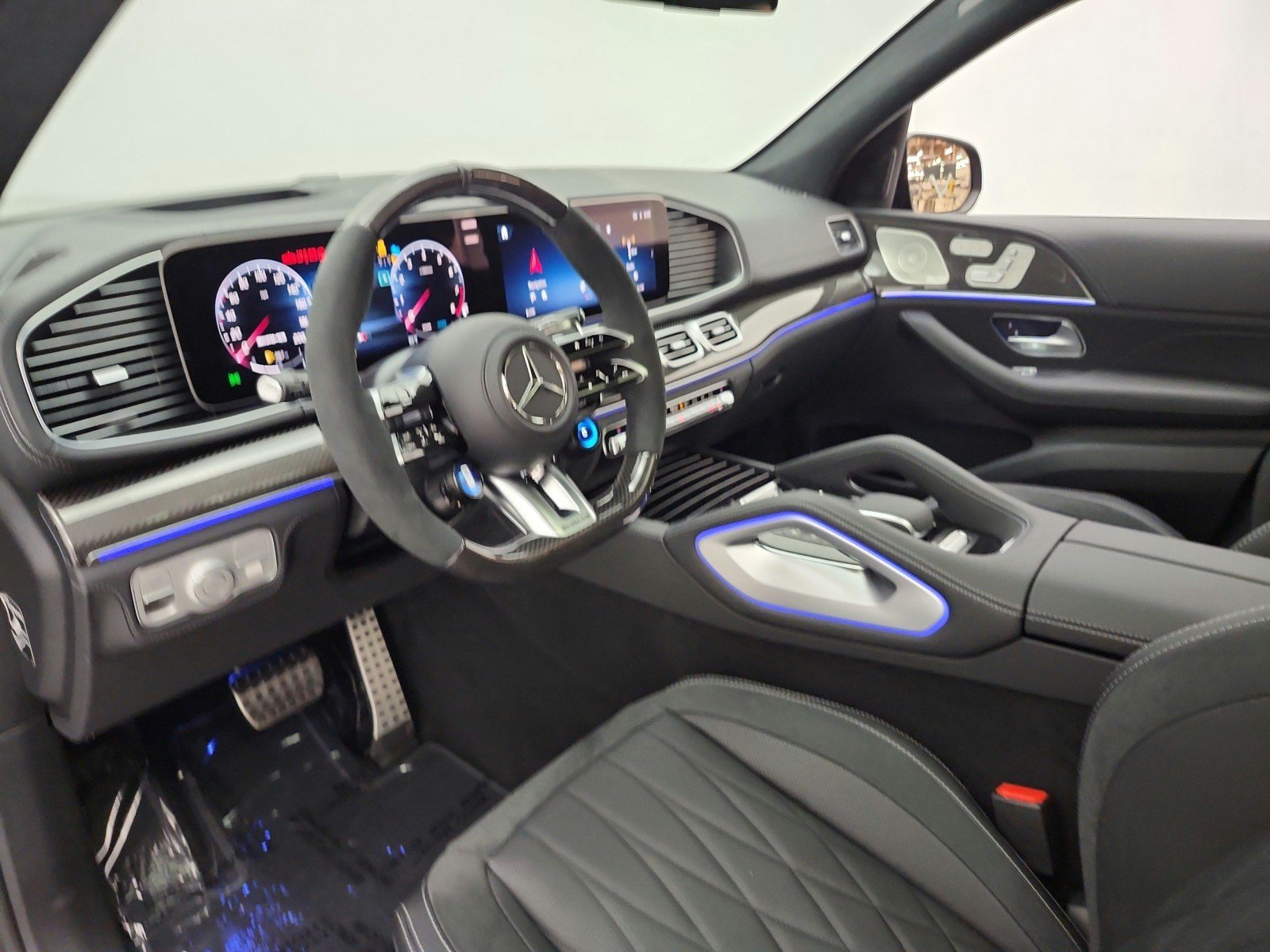 New 2026 Mercedes-Benz GLS 63 AMG 4MATIC image 10
