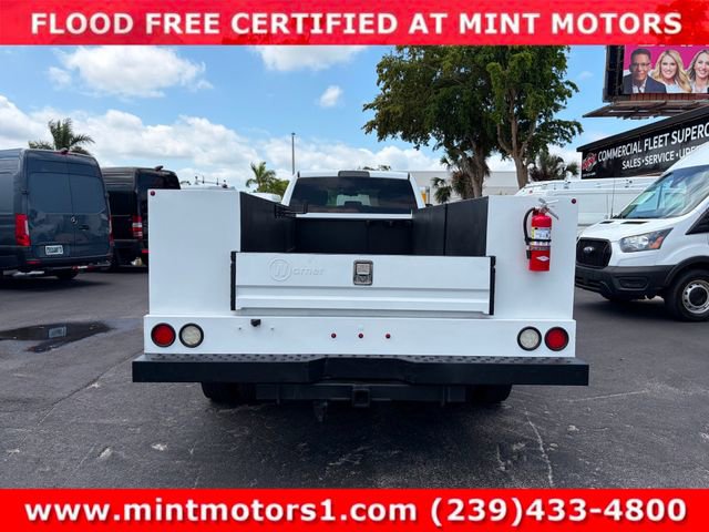 Used 2020 RAM 4500 Tradesman w/ Chrome Appearance Group RWD image 4