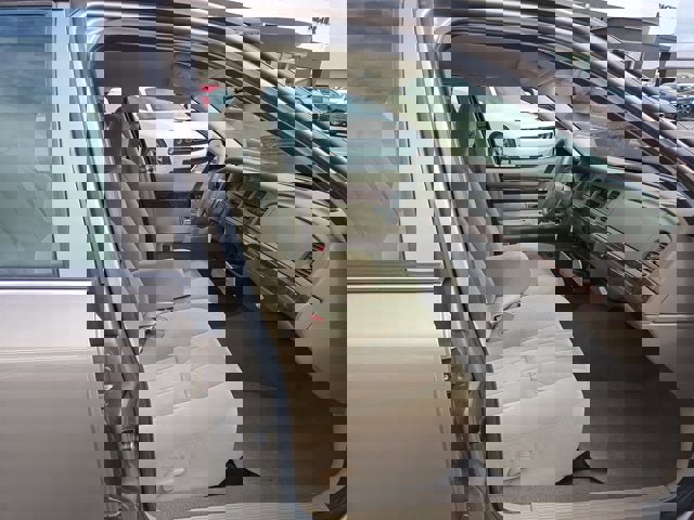 Used 2005 Mercury Grand Marquis GS image 14