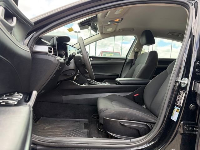 Used 2022 Kia K5 LX image 14
