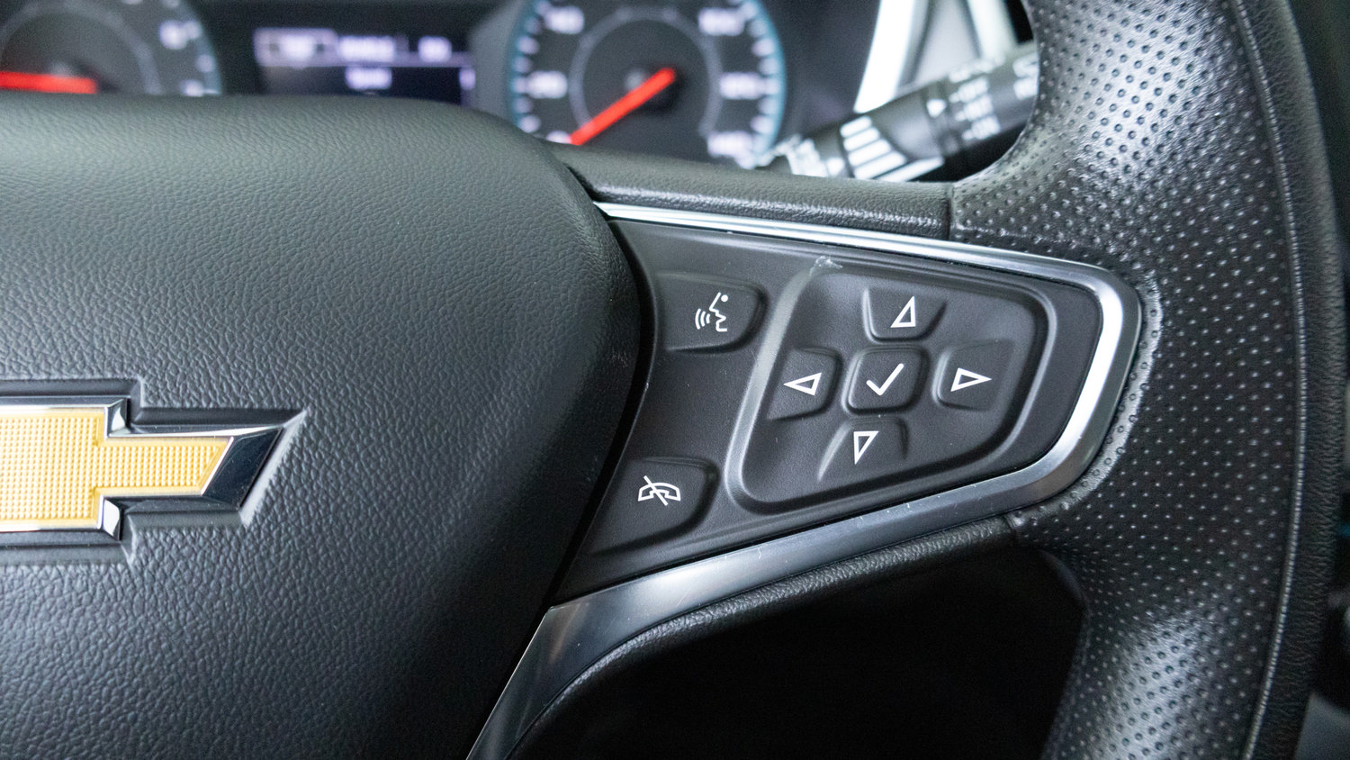 Used 2024 Chevrolet Equinox LS FWD image 20