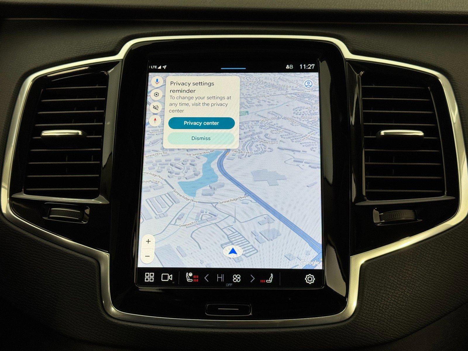 Used 2024 Volvo XC90 T8 Plus w/ Protection Package Premier image 27