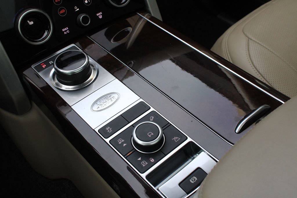 Certified 2022 Land Rover Range Rover P525 Westminster Edition image 28