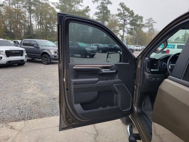 Used 2024 Chevrolet Silverado 1500 LT w/ Protection Package image 13