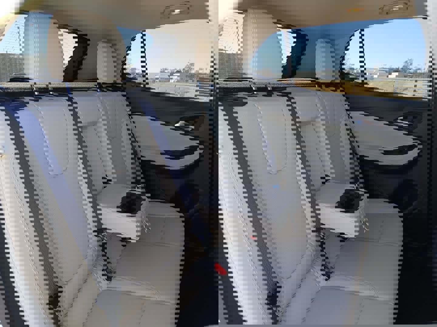 Used 2024 Buick Encore GX Sport Touring w/ Experience Buick Package image 47