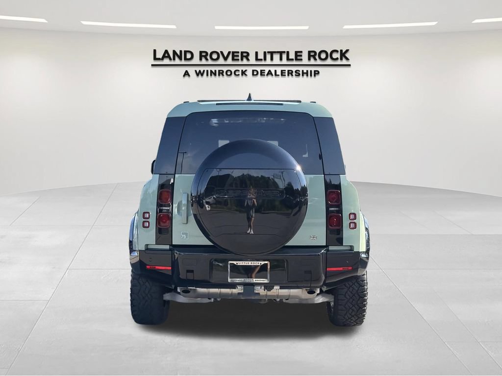 Used 2023 Land Rover Defender 110 75th Limited Edition AWD/4WD image 7