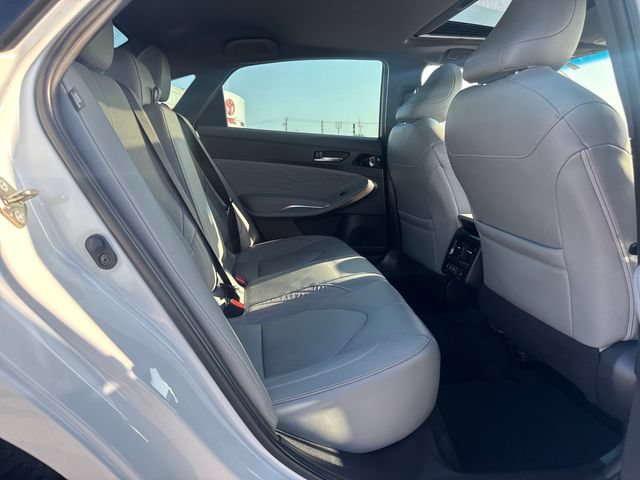 Used 2020 Toyota Avalon Limited w/ Advanced Safety Package FWD image 13