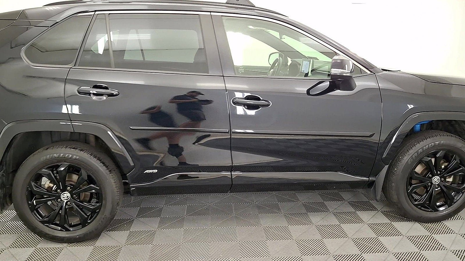 Certified 2023 Toyota RAV4 SE w/ Convenience Package AWD/4WD image 5