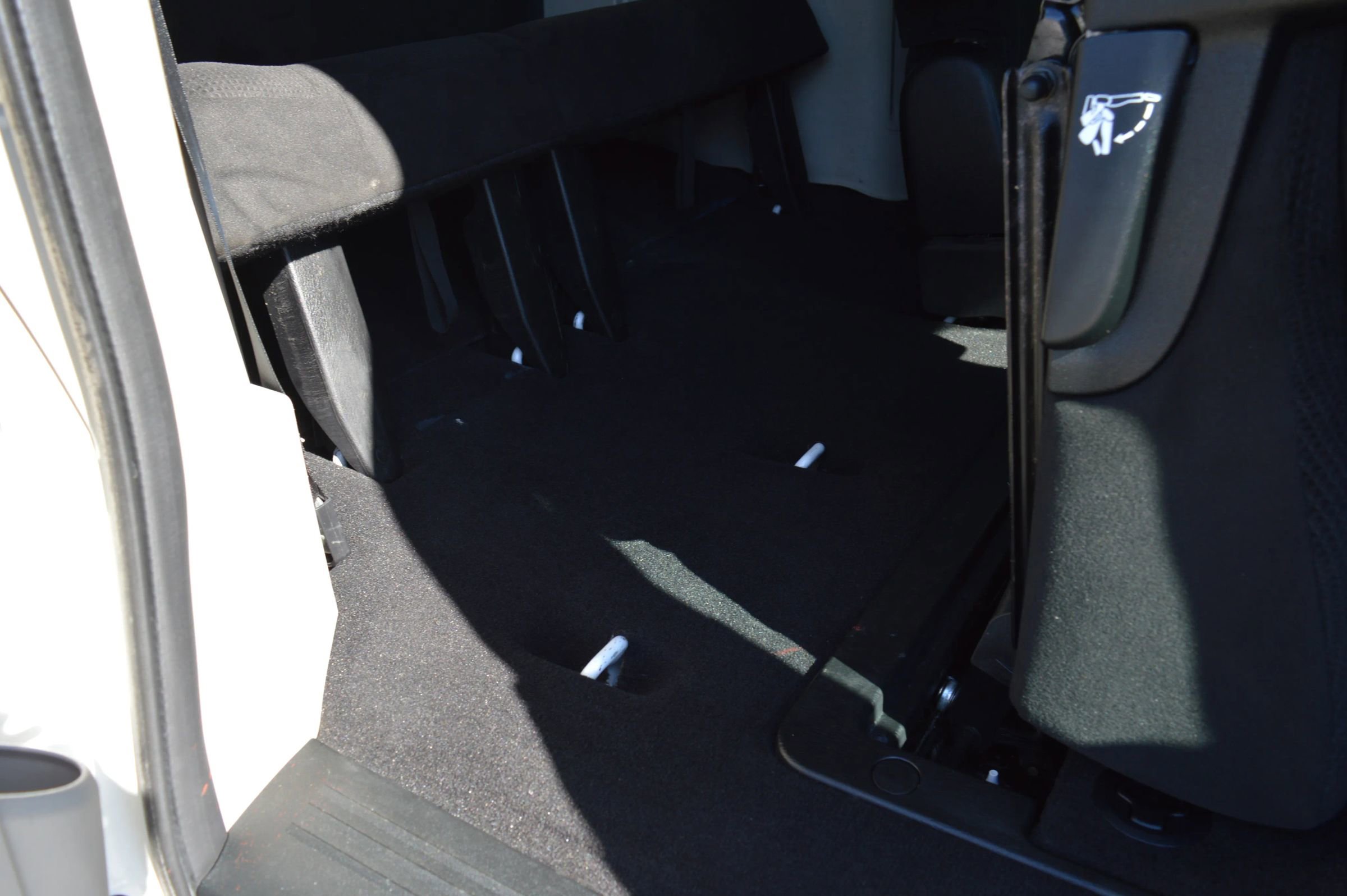 Used 2013 Dodge Grand Caravan SE image 33