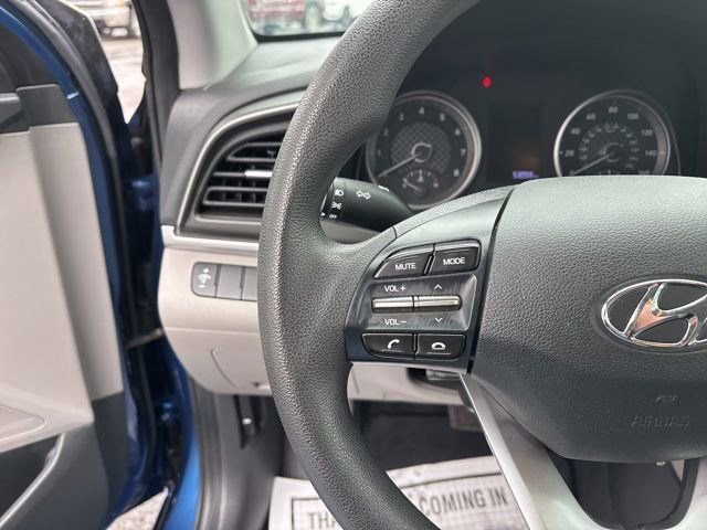 Used 2019 Hyundai Elantra SE image 17