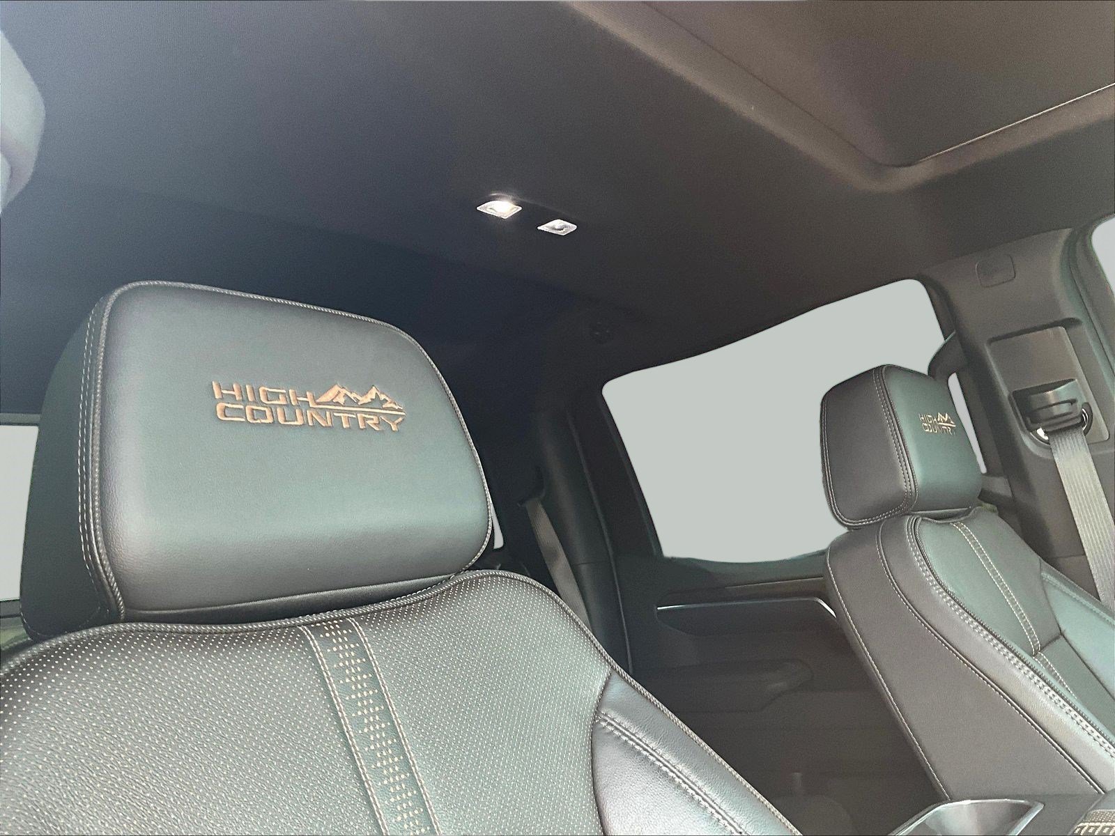 Used 2025 Chevrolet Silverado 1500 High Country w/ High Country Premium Package RWD image 27