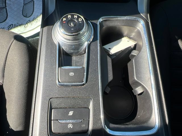 Used 2020 Ford Fusion SE FWD image 29