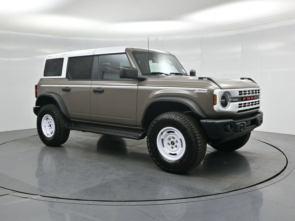 Certified 2026 Ford Bronco Heritage Edition AWD/4WD image 24