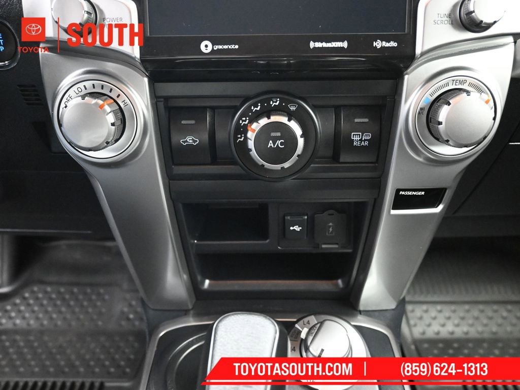 Used 2022 Toyota 4Runner TRD Sport w/ Technology Package image 19