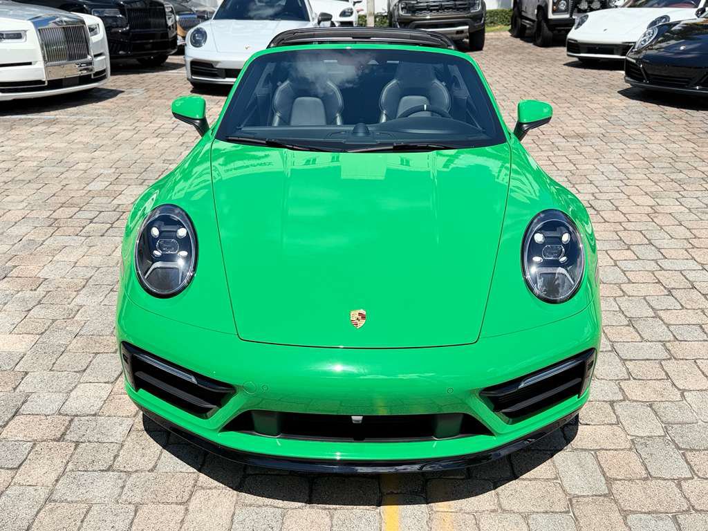 Used 2021 Porsche 911 Targa 4 AWD/4WD image 4