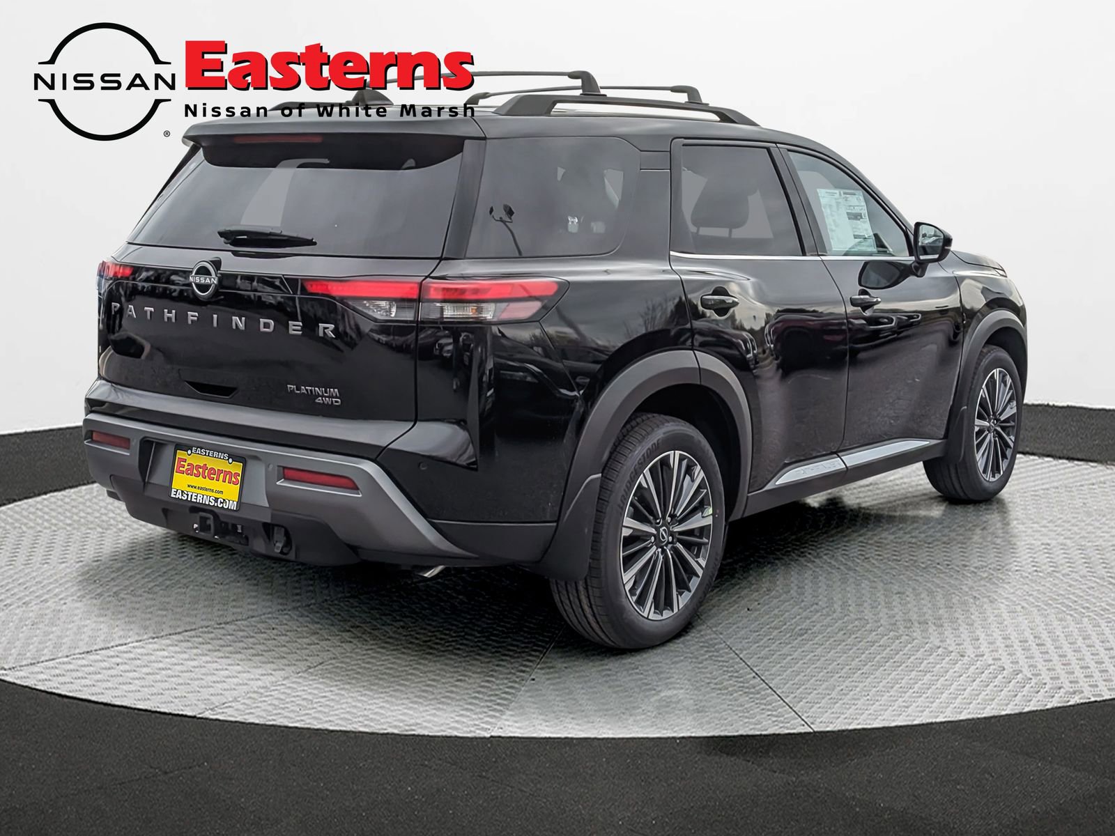 New 2026 Nissan Pathfinder Platinum image 7