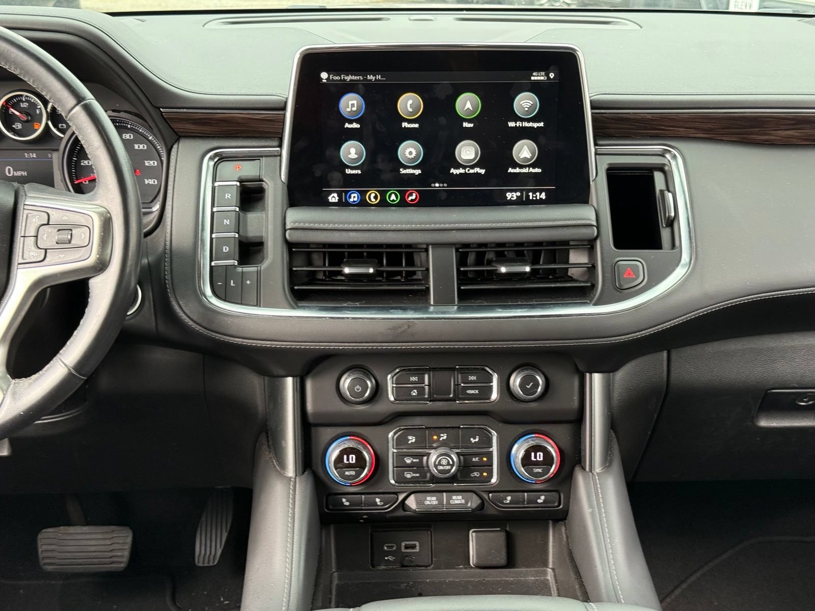 Used 2021 Chevrolet Suburban Z71 w/ Rear Media and Nav Package AWD/4WD image 16