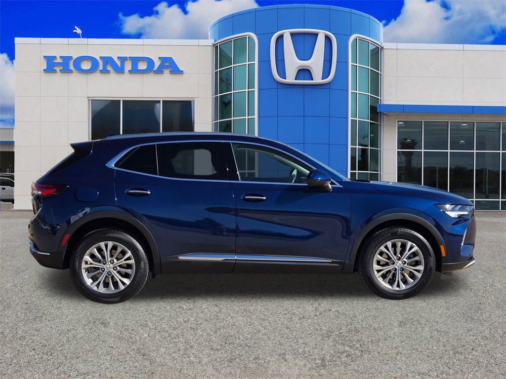 Used 2023 Buick Envision Preferred video 2