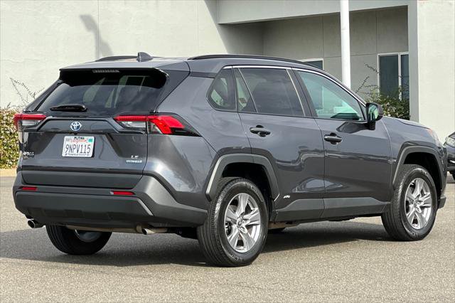 Certified 2024 Toyota RAV4 LE AWD/4WD image 2