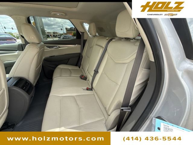 Certified 2017 Cadillac XT5 Premium Luxury w/ LPO, Wheel Lock Package AWD/4WD image 26