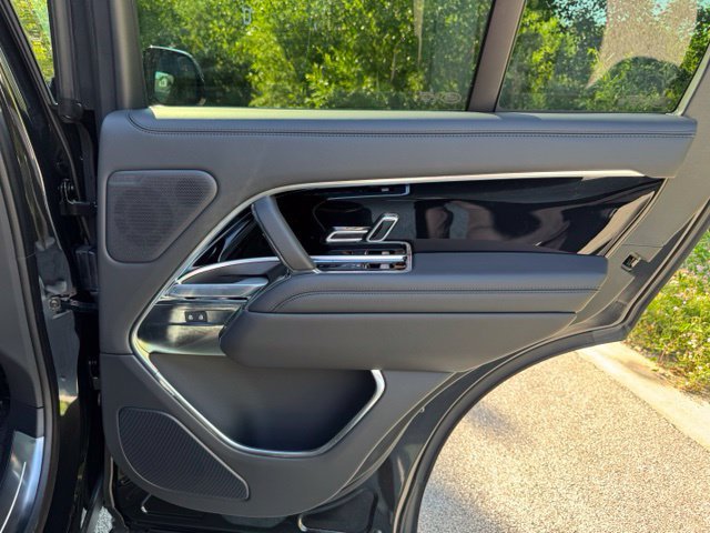 New 2026 Land Rover Range Rover SE AWD/4WD image 15
