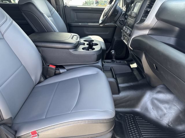 New 2024 RAM 5500 Tradesman w/ Chrome Appearance Group AWD/4WD image 15