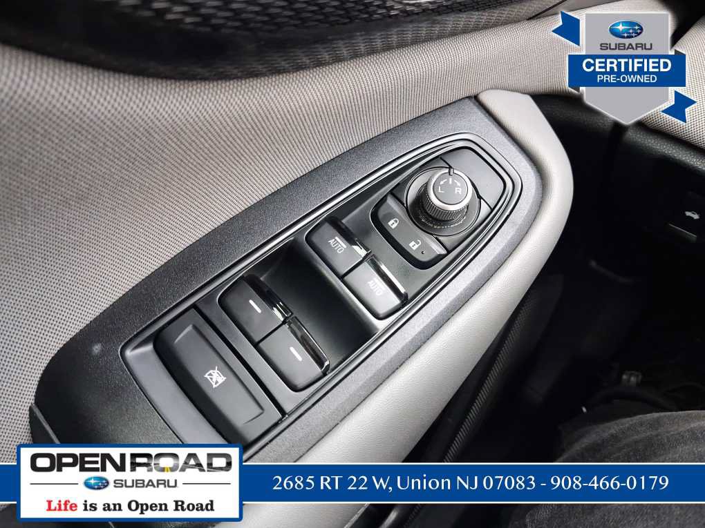 Certified 2025 Subaru Legacy Premium AWD/4WD image 32