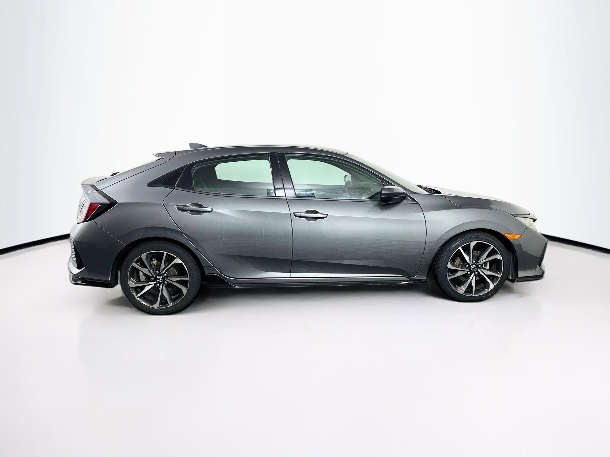 Used 2017 Honda Civic Sport image 10