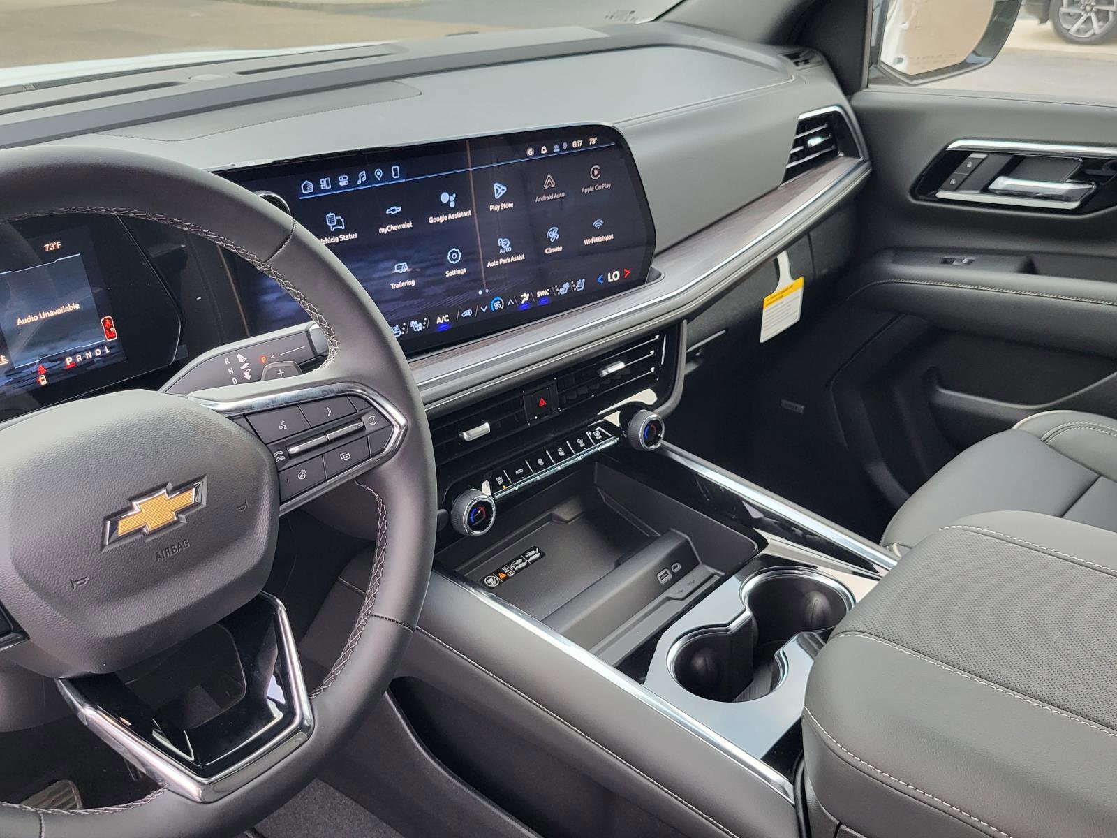 New 2026 Chevrolet Suburban Premier image 18