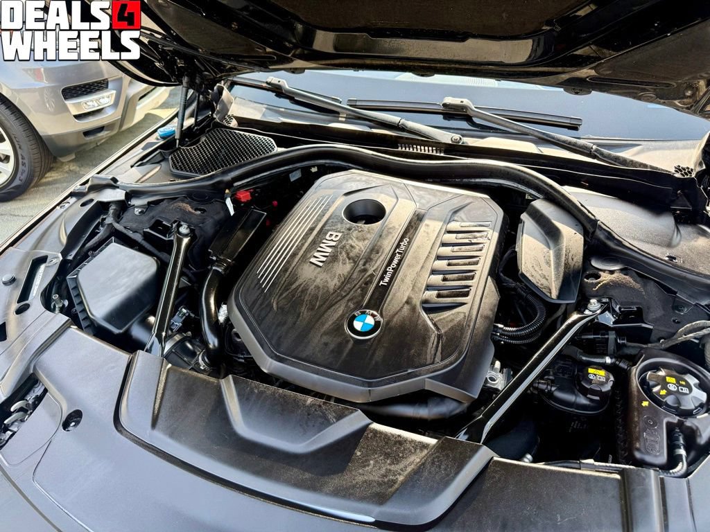 Used 2017 BMW 740i RWD image 6