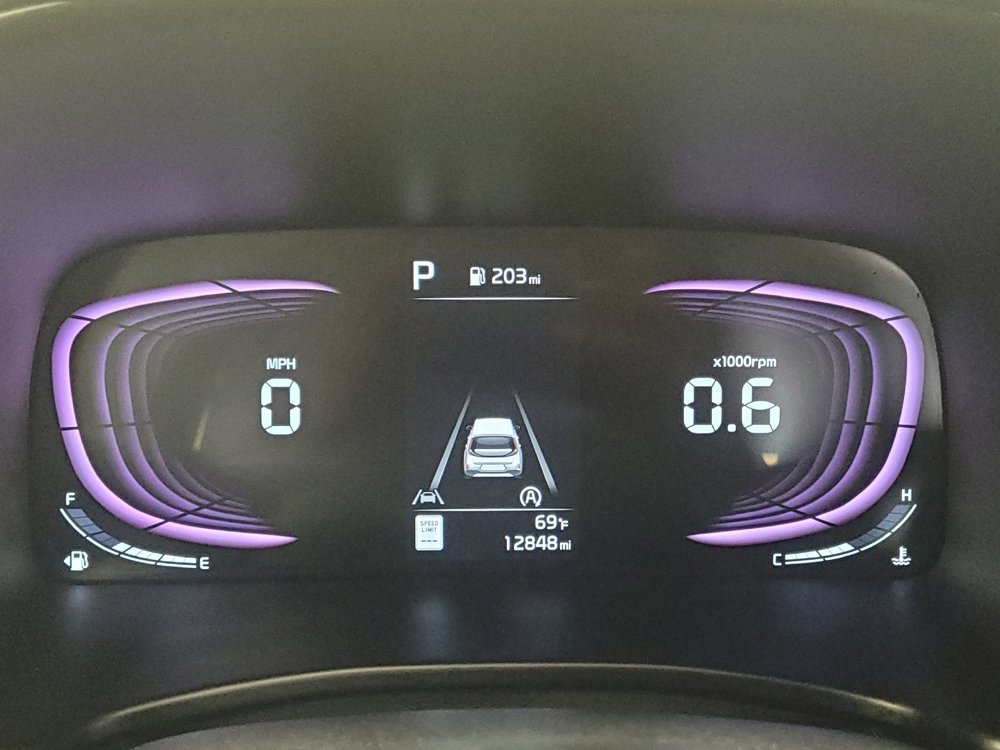 Used 2025 Kia Soul LX image 23