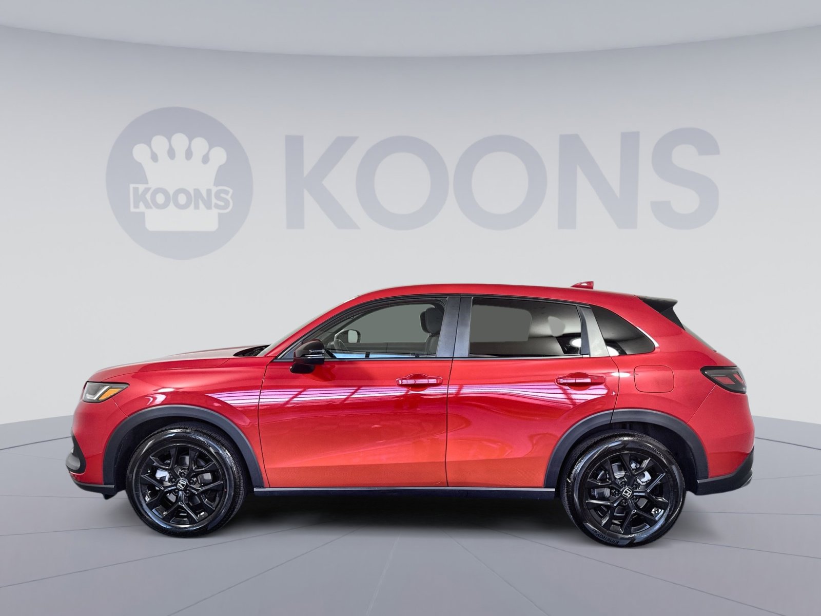 Used 2025 Honda HR-V Sport image 2