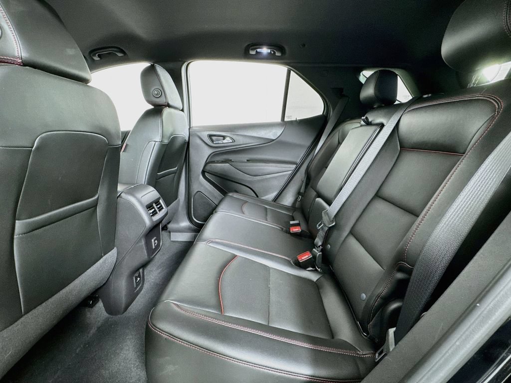 Used 2024 Chevrolet Equinox RS w/ RS Leather Package AWD/4WD image 11