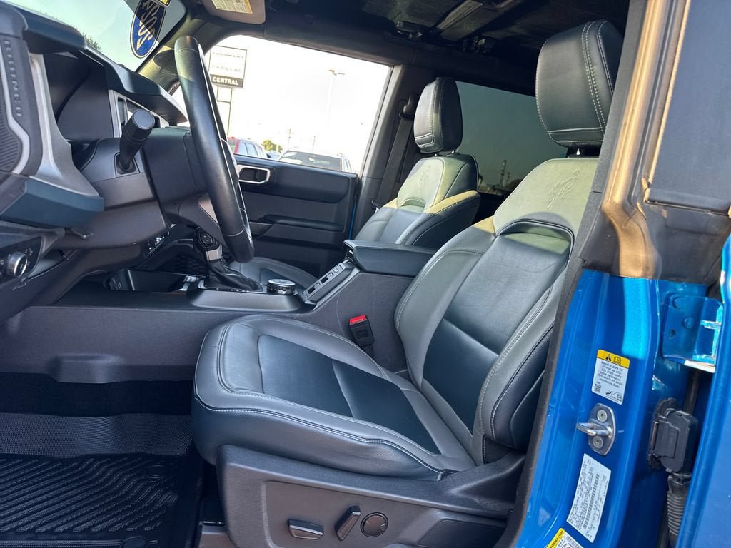 Used 2024 Ford Bronco Outer Banks AWD/4WD image 15