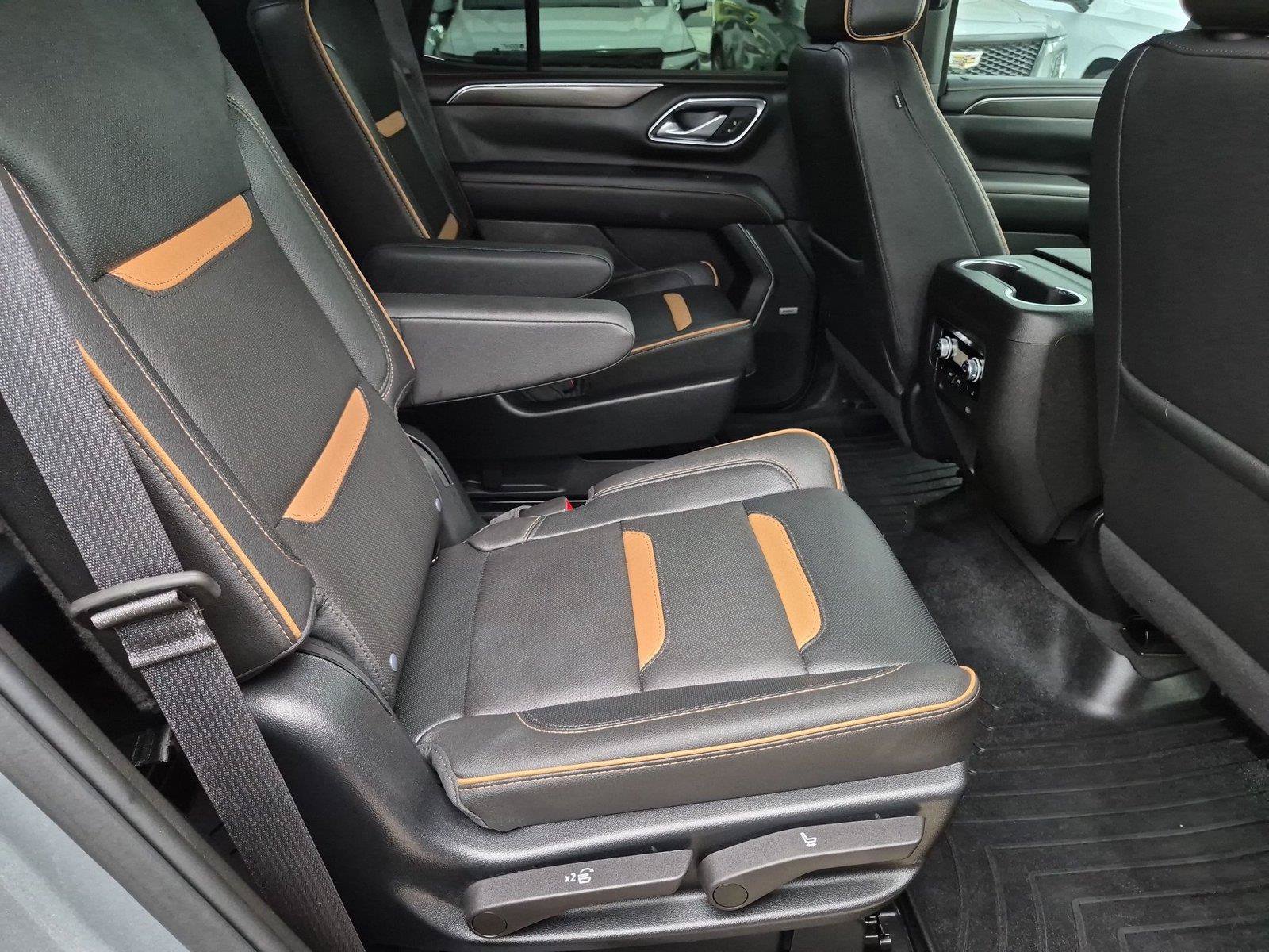 Used 2023 GMC Yukon AT4 w/ AT4 Premium Package AWD/4WD image 21