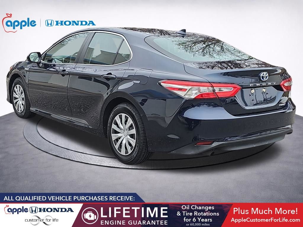 Used 2019 Toyota Camry LE image 8