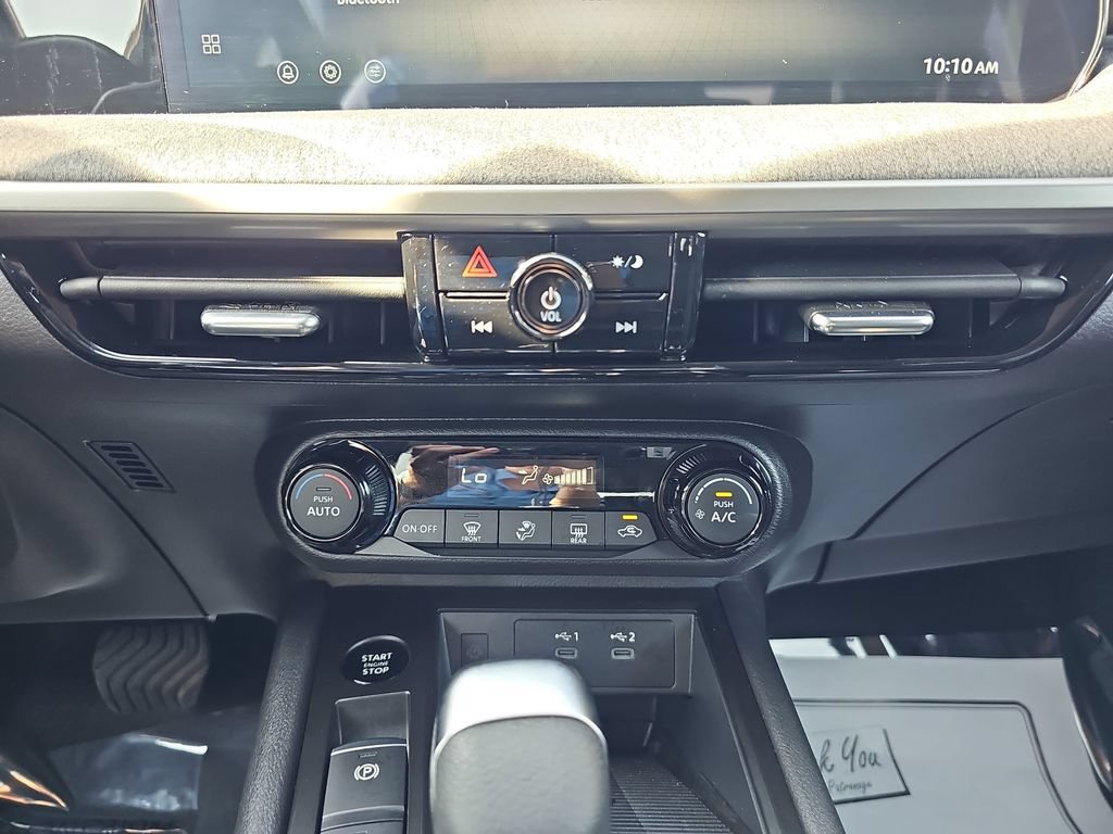 Used 2026 Nissan Kicks SV w/ Charging Package FWD image 23
