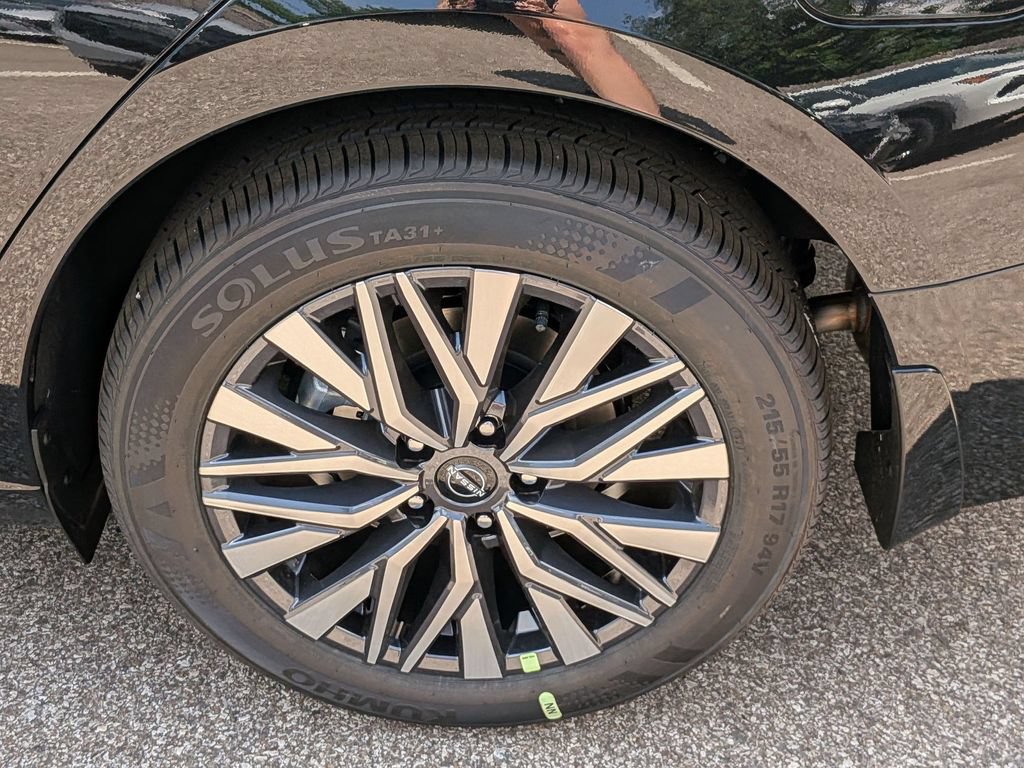 New 2026 Nissan Altima 2.5 SV AWD/4WD image 12